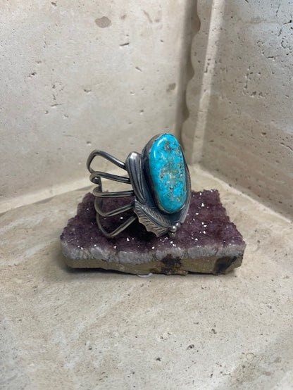 Vintage sterling silver and turquoise Navajo Cuff bracelet